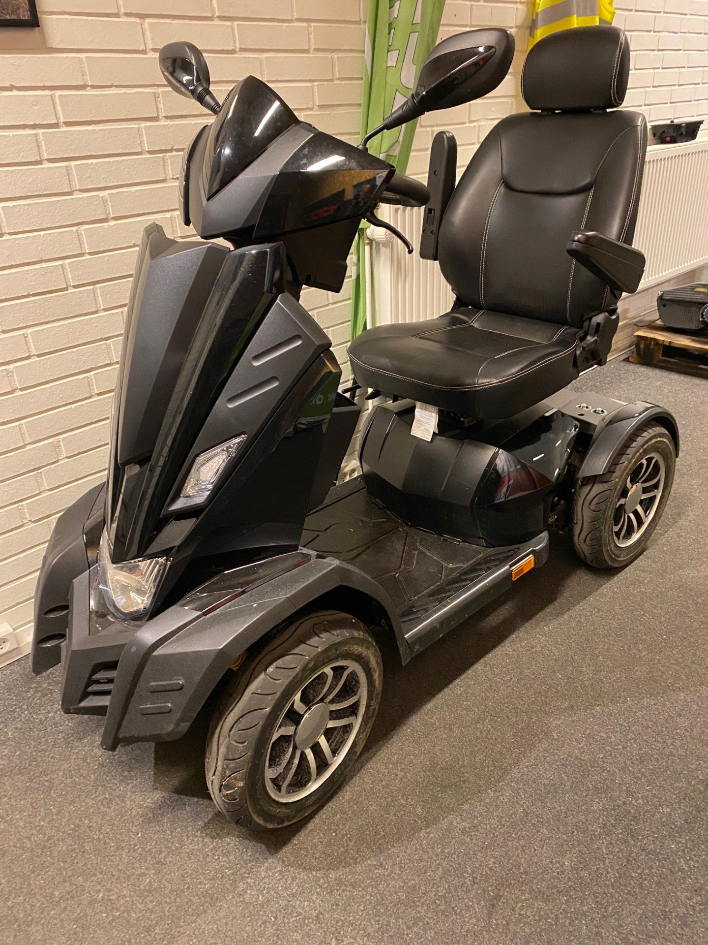 EASYGO L4B MAXI